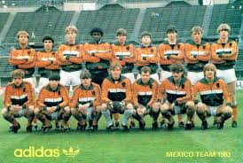 Jong oranje on wn network delivers the latest videos and editable pages for news & events, including entertainment, music, sports, science and more, sign up and share your playlists. Jong Oranje 1983 Voetbal Adidas Nederland