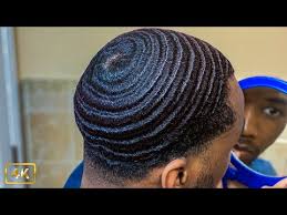 The diameter of the handle is around 2 inches. Video 360 Waves Brushing