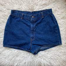 Levis Plowboy Vintage 70s Dark Wash Denim Shorts Luanne Vintage