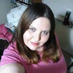 Christina Knipp's Instagram, Twitter & Facebook