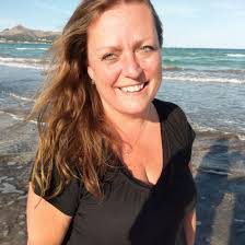 Linda Span's Instagram, Twitter & Facebook