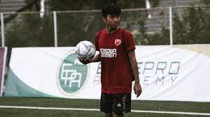 Sepak bola ini berasal dari dua kata yaitu sepak dan bola. Farhan Rahman Tribunnewswiki Com Mobile