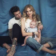Italian fanpage seguiteci su facebook www.facebook.com/chiaraefedefanpage. Chiara Ferragni Chiaraferragni Twitter