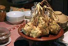 Jumlah itu meningkat berbanding 15. Ketupat Wikipedia