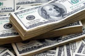 El dólar blue, paralelo o informal, son denominaciones argentinas que se utilizan para referirse al dólar estadounidense comprado ilegalmente en el mercado negro. Dolar Hoy El Blue Trepo 3 Pesos Y Alcanzo El Record De 183 Entrelineas Info