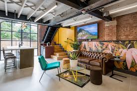 Bubblehub Co Working Space Von Align Buroraume We are a friendly, st albans based painting and decorating company and we only employ professional, fully qualified tradeswomen.