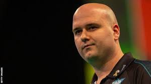 Premier League Darts: Rob Cross stays top with victory against Peter Wright 