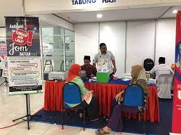 Tak tau nak menabung guna. Booth Tabung Haji Ikut Kpb Utc Pasir Gudang Rasmi Facebook