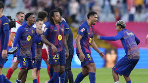 Alexanko y Piqué marcan el camino al central goleador: el capitán señalado que se reivindica y es todo corazón
