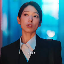 Revenge is in order! 😎 Catch #ParkMinYoung, #ParkHeeSoon, and #JooJongHyuk  in the perfect disguise in #ConfidenceQueenOnPrime! Now streaming.