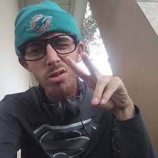 Hi friends! Just a heads up, I'm taking the next few days off for my  brother's wedding + visiting loved ones. I'll try to post here and there in  between though. Hope