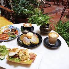 Busy cafe / lush interiors sur the daily fix. Menu Of The Daily Fix Cafe Foodadvisor