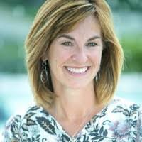 Karen Aschenbrenner's Instagram, Twitter & Facebook