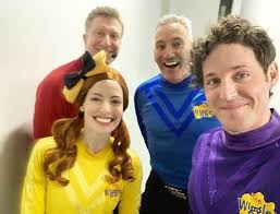Viimeisimmät twiitit käyttäjältä the new wiggle town news (@wiggle_news). The Wiggles Exes Emma And Lachlan Are Struggling With Touring Together Daily Mail Online