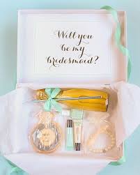 Beau Coup Com On Instagram Ask Your Best Girlfriends To Be Your Bridesmaids With A Perfect Trauzeugin Geschenk Trauzeugin Fragen Geschenk Trauzeugen Geschenk