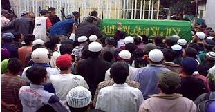 Berikut ini adalah beberapa contoh kata sambutan keluarga meninggal, kata sambutan orang meninggal dunia terbaru, kata sambutan takziah dari . Anjuran Melakukan Takziyah Sesuai Sunah Nabi Muhammad