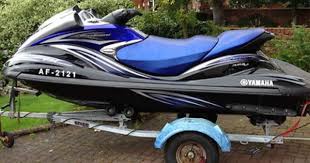 Pin By Justin Duke On Nightwing Ski Boats Jet Ski Lake Fun
