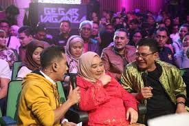 10,768 likes · 10 talking about this. Forum Cari Gegar Vaganza 2019 Senarai Lagu Tugasan Gegar Vaganza 2019 Minggu 4