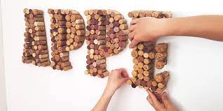 Enumérer les avantages du liège revient à rendre ce type de jusqu'à présent, aucun producteur de liège n'avait été en mesure de garantir un système de contrôle de qualité des bouchons en liège naturel ciblant. Lettres Decoratives Recyclez Vos Bouchons De Liege Two Pour Le Diy Blog Diy