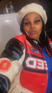 Jada Gibson (@york_n_la) · Instagram photos and videos