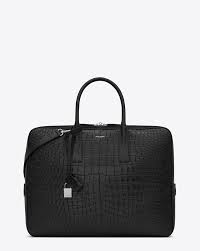 Saint Laurent Petit Porte Documents Museum En Cuir Embosse Facon Crocodile Noir Ysl Com Porte Documents Produits En Cuir Sac Homme