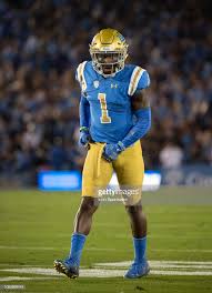 Ucla Defensive Back Darnay Holmes During A College Football Game College Football Games Defensive Back Giants Football