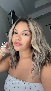 Daisy Dutton Hair Color