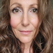 Paula Plant's Instagram, Twitter & Facebook