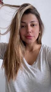 Carol Ferrer's Instagram, Twitter & Facebook