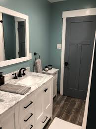 Awesome 10 Sherwin Williams Bathroom Colors Some Of The Cleverest And Inspiring Too For In 2020 Best Bathroom Paint Colors Small Bathroom Paint Bathroom Color Schemes