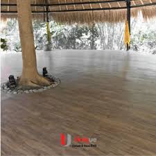 Lantai vinyl merupakan lantai yang terbuat dari bahan polyvinyl chloride ( pvc ) bahan tersebut merupakan bahan yang memiliki kualitas yang jenis motif kayu dari produk vinyl diatas, merupakan jenis motif yang sangat cocok untuk anda bukan? Project Lantai Vinyl Unique Carpet Deco Bali