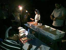 Facing a raft of domestic issues, can malaysia's government weather a growing opposition onslaught to win the elections? Pru13 Blackout Ec Says No One Reported Any Blackout