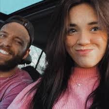 Alanna Cunningham's Instagram, Twitter & Facebook