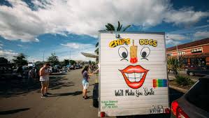 Simple' servings keep hot dog truck rolling
