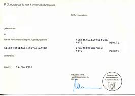Könnt ihr mir bitte aufklären, was gesellenbrief auf englisch heißt? Gesellenbrief Seite 2 Diesteckdose Net
