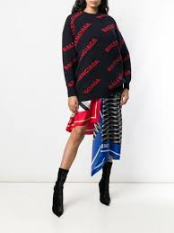 Balenciaga All Over Logo Jumper Farfetch In 2020 Mens Street Style Fashion Womens Suits Business