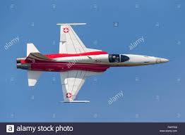 The patrouille suisse was founded on august 22, 1964 with four hawker hunters. Northrop F 5 Tiger Ii Jet Flugzeug J 3082 Der Patrouille Suisse Die Bildung Kunstflug Display Team Der Schweizer Luftwaffe Stockfotografie Alamy