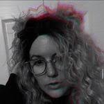 Jennifer Proffer's Instagram, Twitter & Facebook