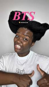 🤣 being a content creator is being an actor too. I had a headache 🤣🩷,  #bts #contentcreator #naturalhaircommunity #transitionreels  #reelproductions #bodybody