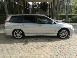 Pengeluar kereta jepun ini menawarkan pelbagai jenis kereta, mulai dari hatchback, mpv, suv, sedan, hingga kereta komersil untuk keperluan perniagaan. Pick Of The Week 2005 Mitsubishi Lancer Evolution 9 Wagon Buying Guides Carlist My