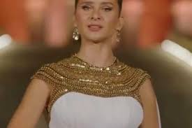 فيلم مصري يُصنف كعمل رومانسي كوميدي إنتاج 2017، إخراج محمد علي، تأليف إيناس لطفي، أمّا البطولة فلـيم : Ù†ÙŠÙ„Ù„ÙŠ ÙƒØ±ÙŠÙ… ØªÙƒØ´Ù ÙƒÙˆØ§Ù„ÙŠØ³ Ù…Ø´Ø§Ø±ÙƒØªÙ‡Ø§ ÙÙŠ Ø§Ø­ØªÙØ§Ù„ÙŠØ© Ø§Ù„Ù…ÙˆÙ…ÙŠØ§ÙˆØ§Øª Ø§Ù„Ù…Ù„ÙƒÙŠØ© ØµÙˆØ± Ø§Ù„Ù…ØµØ±ÙŠ Ø§Ù„ÙŠÙˆÙ…