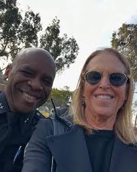 Sue Kohl's Instagram, Twitter & Facebook