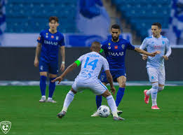 جدول ترتيب الدوري السعودي للمحترفين 2021. Ø§Ù„Ù‚Ù…Ø© ØªØ´ØªØ¹Ù„ ÙˆØ§Ù„Ù†ØµØ± ÙŠØªÙ†ÙØ³ ØªØ±ØªÙŠØ¨ Ø§Ù„Ø¯ÙˆØ±ÙŠ Ø§Ù„Ø³Ø¹ÙˆØ¯ÙŠ Ù„Ù„Ù…Ø­ØªØ±ÙÙŠÙ† ÙƒÙˆØ±Ø© ØªÙˆØ¨