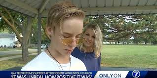 Gay Teen Musician Ousted From Church Gets Flood of Supportive Letters