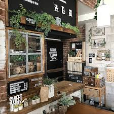 キッチン グリーンのある暮らし インスタid 11miwa26 多肉植物 100均リメイク などのインテリア実例 2017 07 20 10 37 01 roomclip ルームクリップ カフェの装飾 インテリア レンガ カフェショップのデザイン