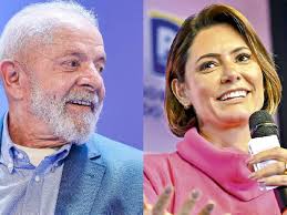 A curtíssima distância de Lula para Michelle num e...