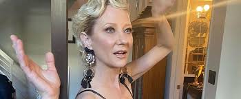 Actress Anne Heche Involved in Fiery Crash, Hospitalized in Serious  Condition