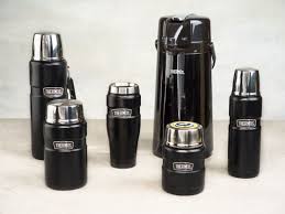 Thermos llc is a manufacturer of insulated food and beverage containers and other consumer products. Thermos Thermoskanne Mit Pomp Schwarz 1 9 Liter Ab 40 Versandkostenfrei Bei Cookinglife De