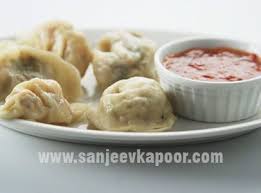 Steamed Momos Vegetarian Recipe Foodfood Sanjeev Kapoor Kitchen By Master Chef Sanjeev Kapoor Recipes Cooking Recipes Curry Chicken Recipes