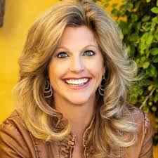 Margaret Beardsley's Instagram, Twitter & Facebook